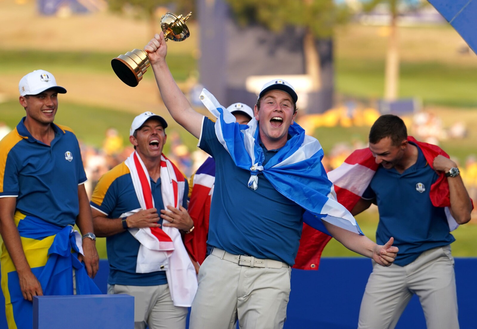 Robert MacIntyre mocks American Ryder Cup team with caddie’s bib in Florida – Golf News