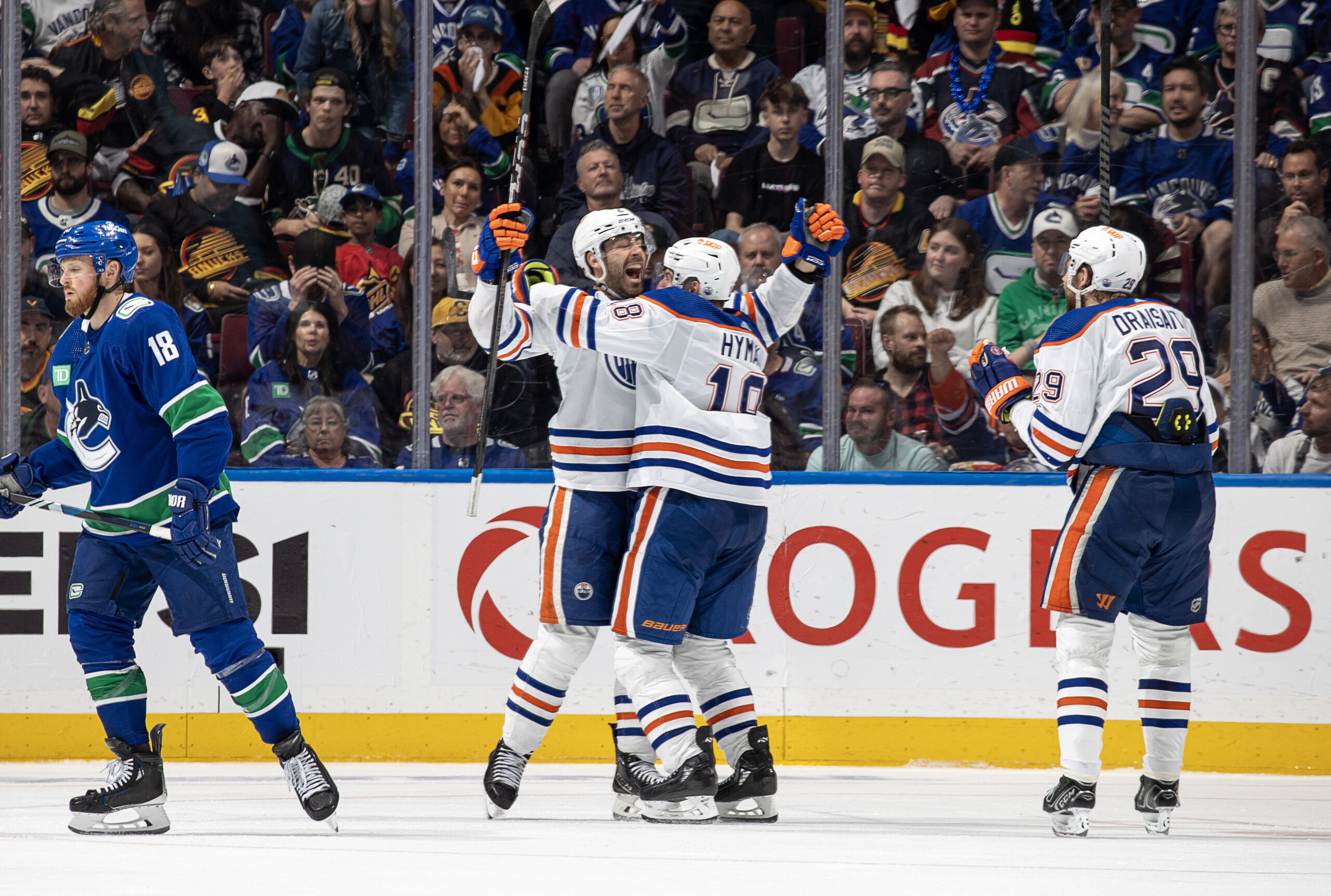Oilers Take Game 2 in Overtime 4-3 vs. Canucks – The Hockey Writers – Edmonton Oilers
