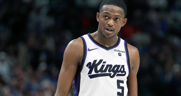 DeAaron Fox Will Bypass Three Year $165M Extension With Kings